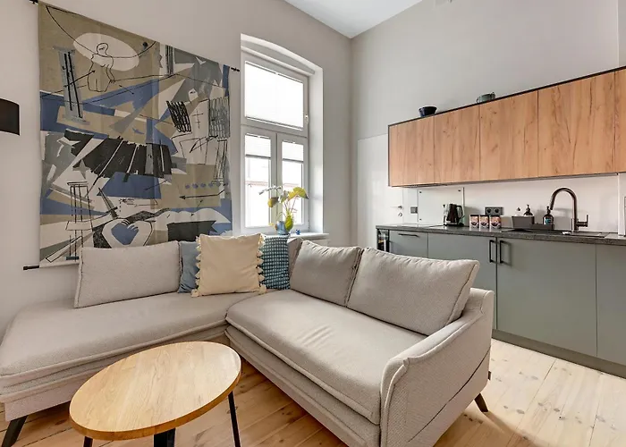 Azzuro Living - Prime Location By Lion s